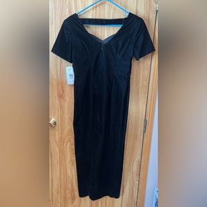 Jessica Howard Black Velvet Dress **Final Price Unless Bundled w/2+ Items**